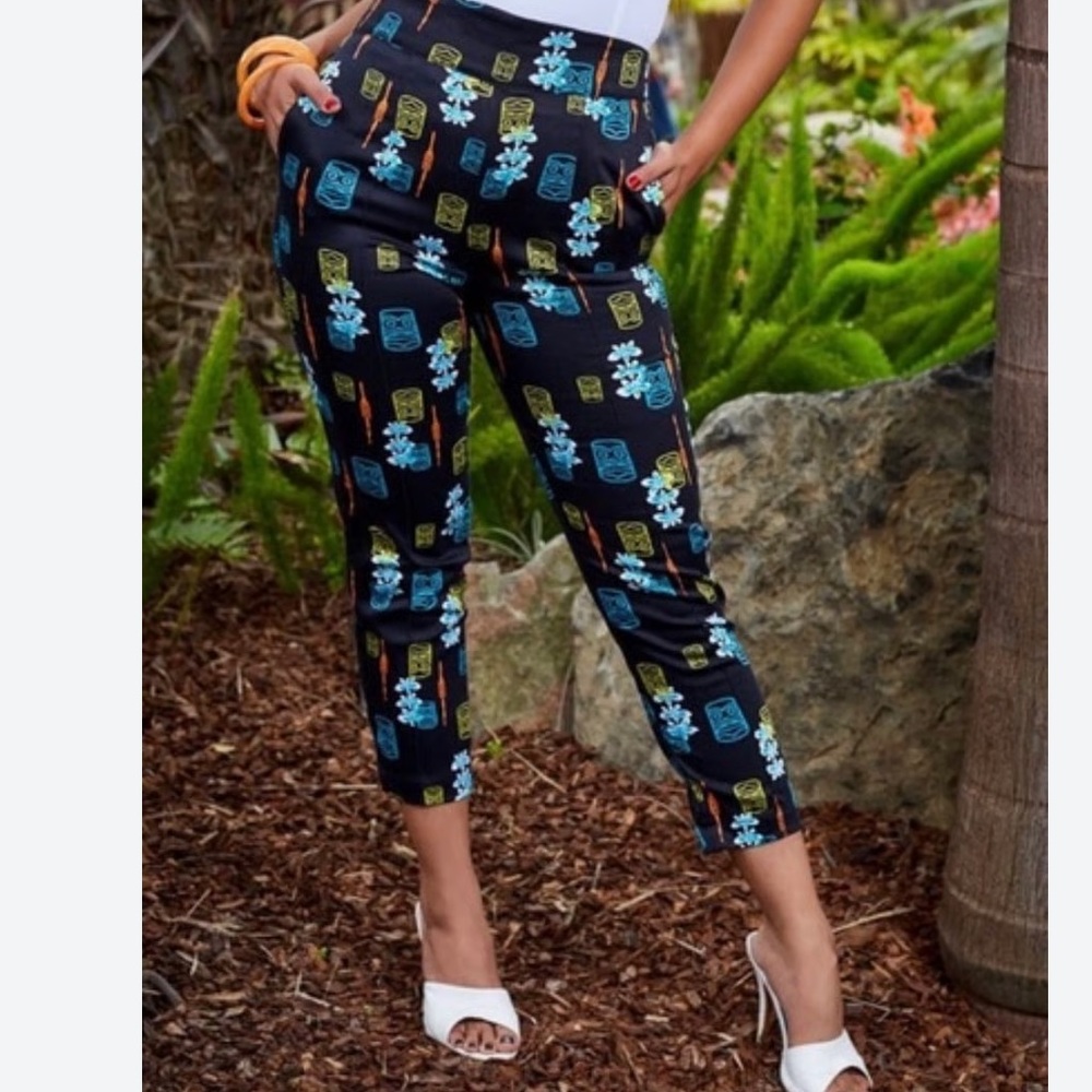 NWT Laura Byrnes 2016 Tiki Trousers